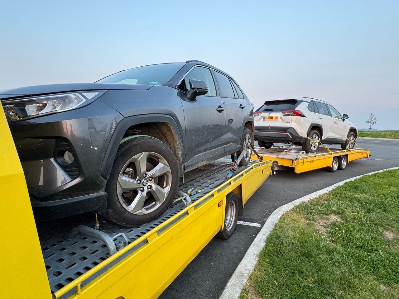 Stolen Toyota RAV4 to France, in collaboration with the French Gendarmerie