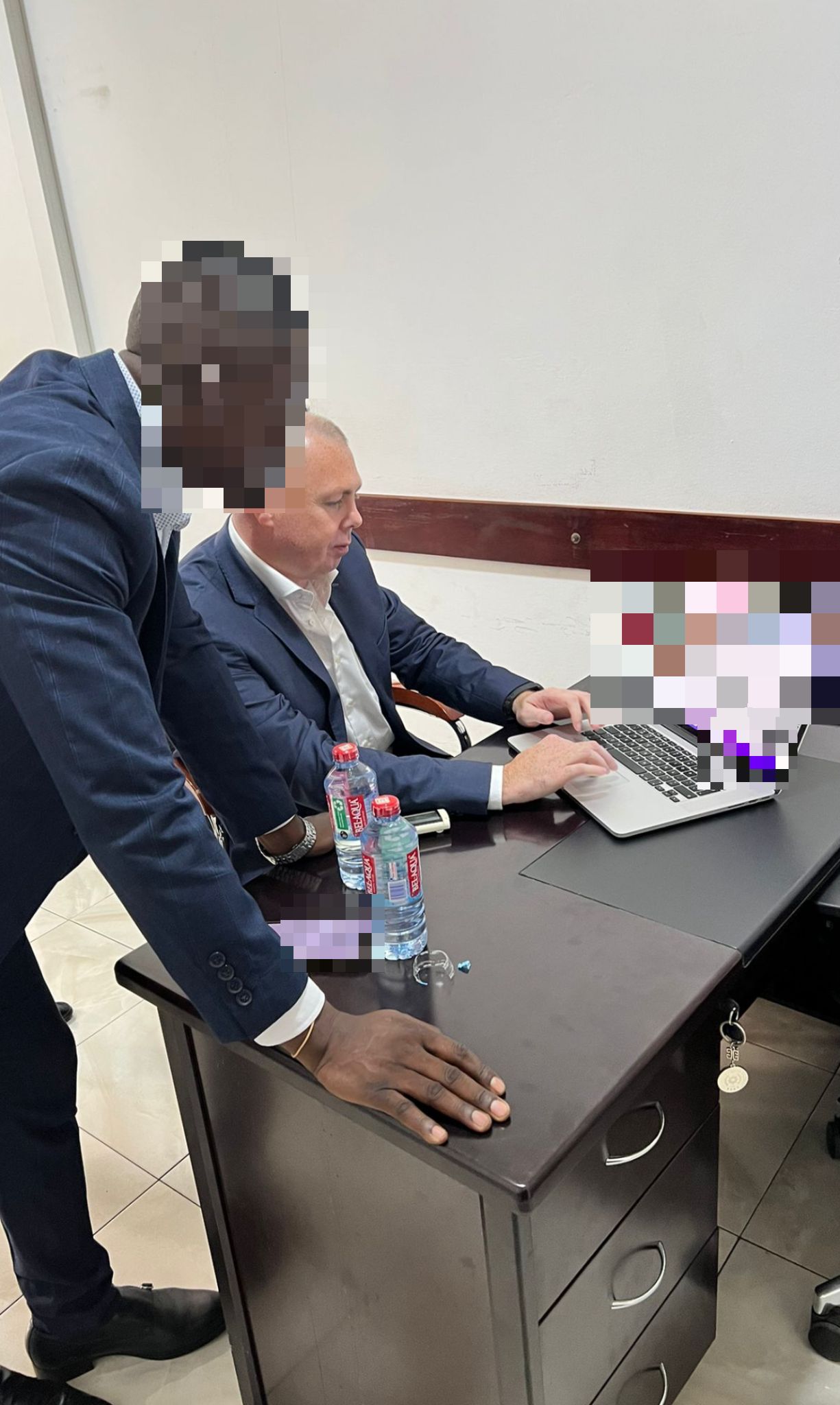 IMG_8698_censored